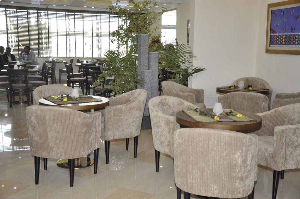 Addissinia Hotel Екстер'єр фото