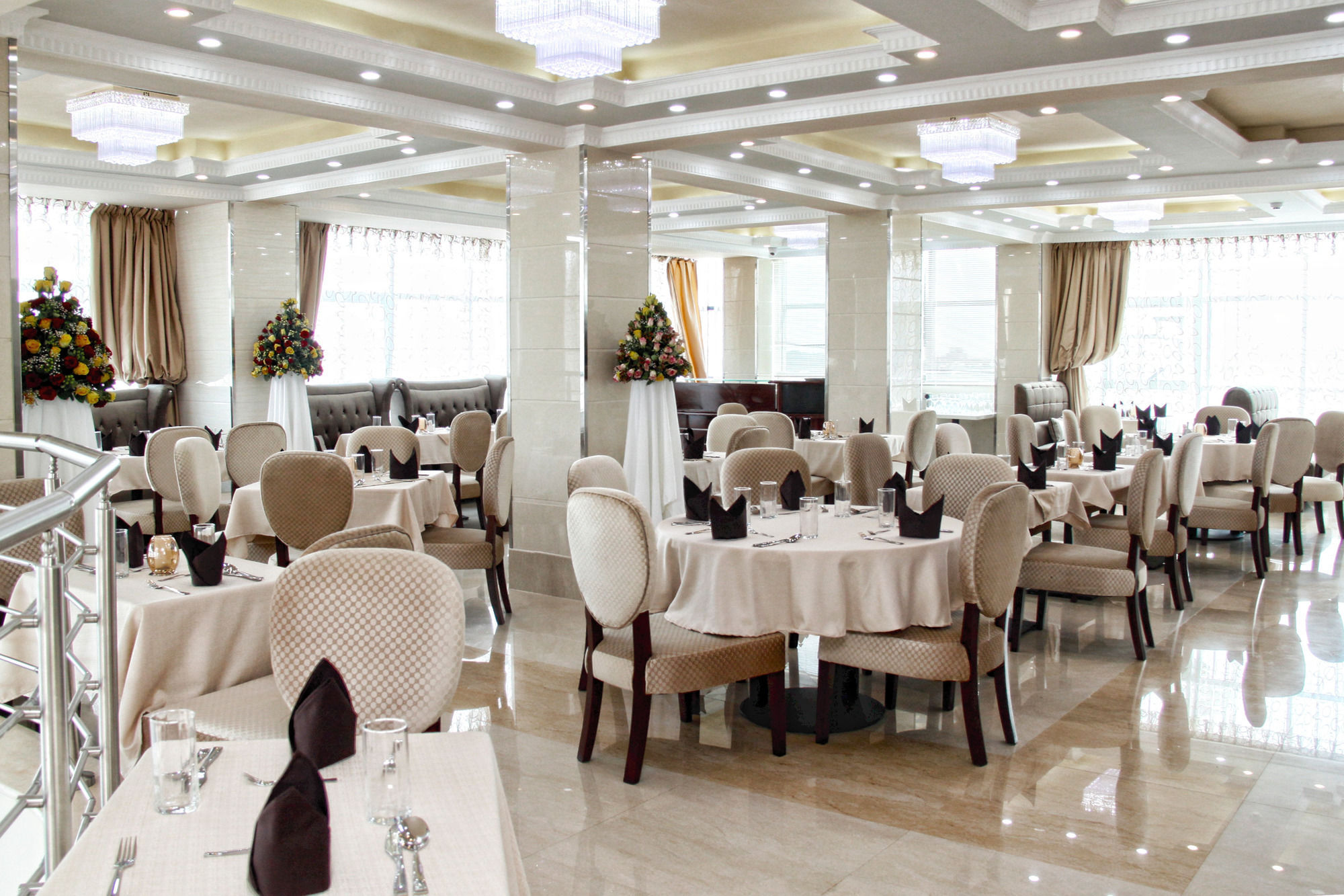 Addissinia Hotel Екстер'єр фото