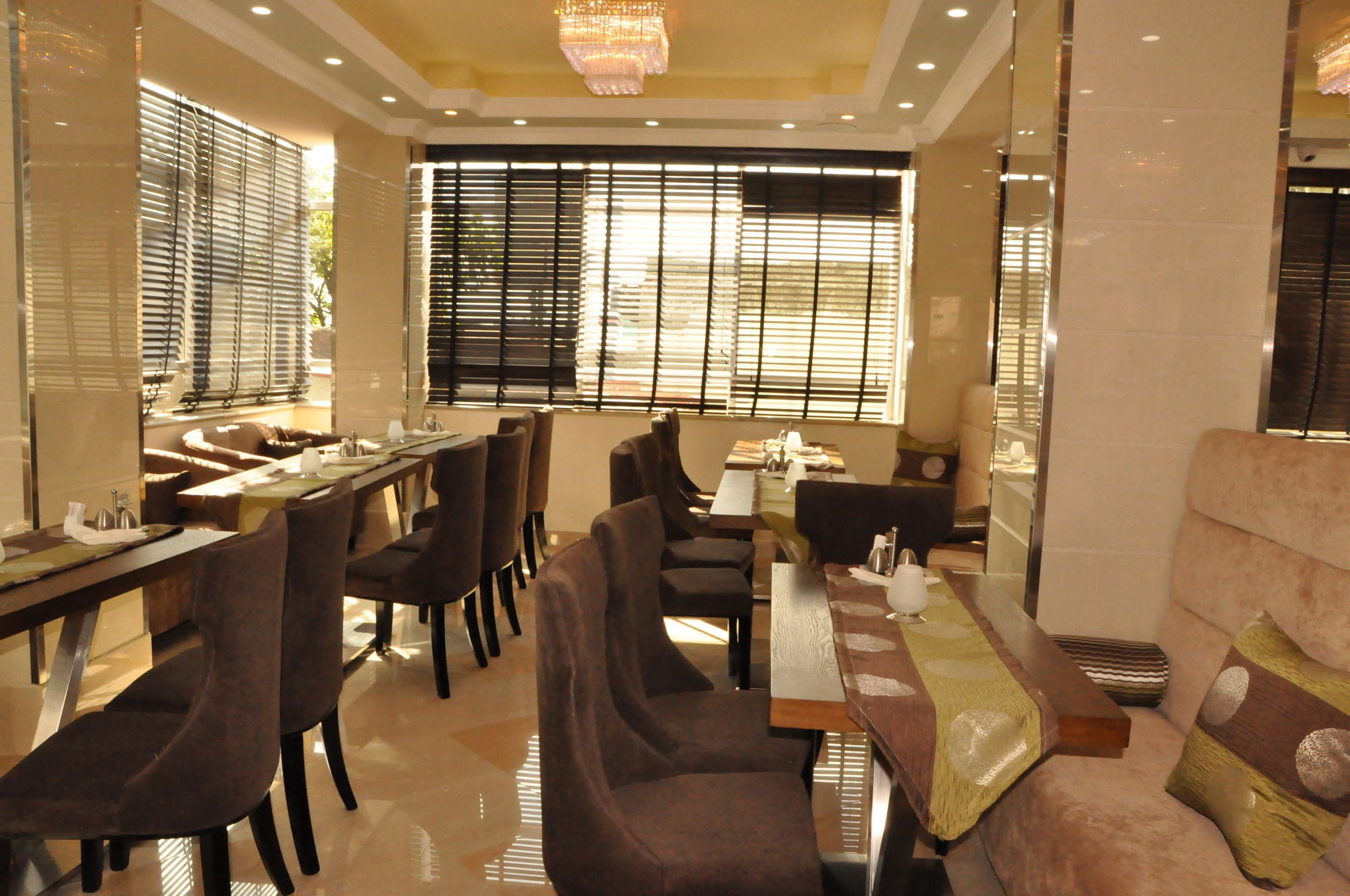 Addissinia Hotel Екстер'єр фото